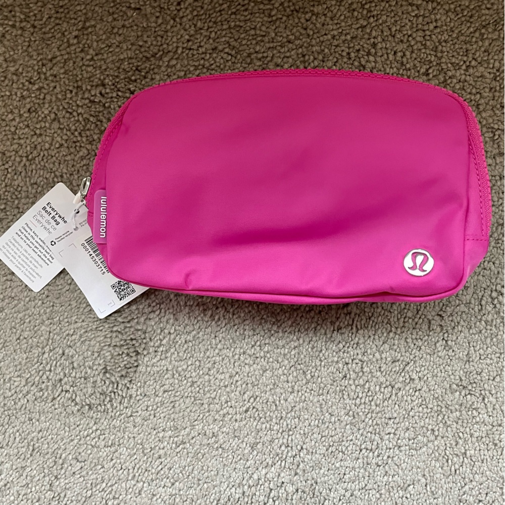 Lululemon Sonic Pink belt bag NWT